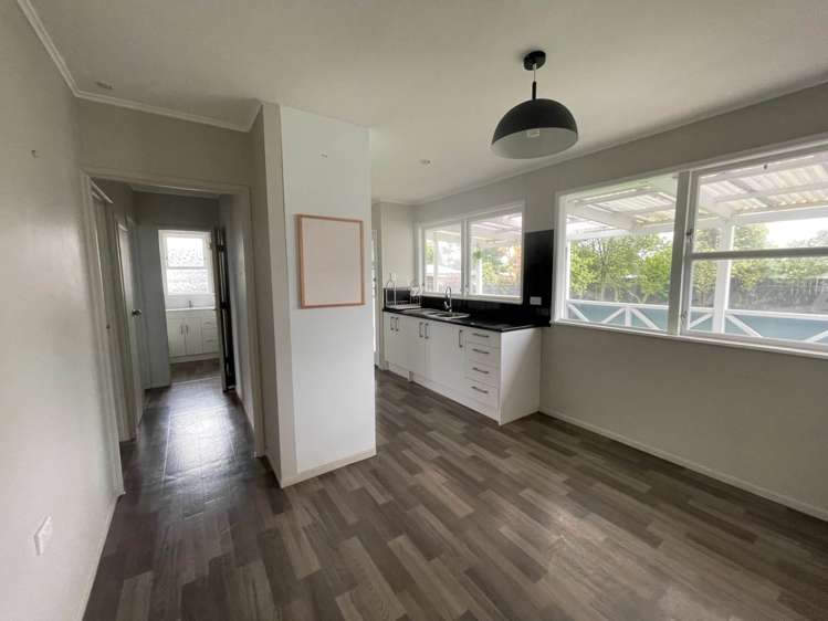 6 Burlington Place Manurewa_3