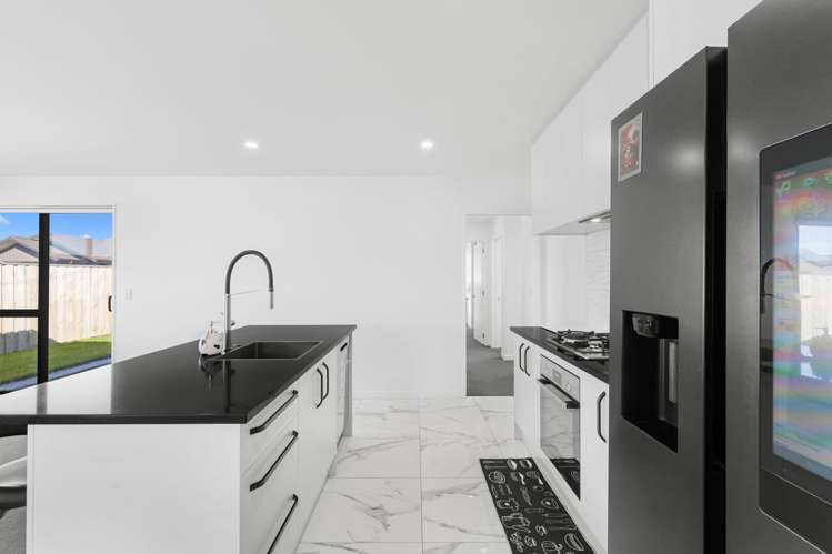 16 Lomu Way Rolleston_6