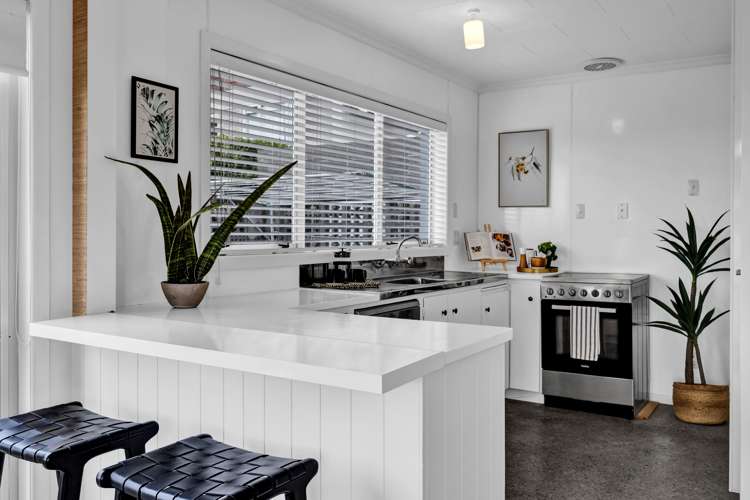 1/246 Courtenay Street Strandon_6