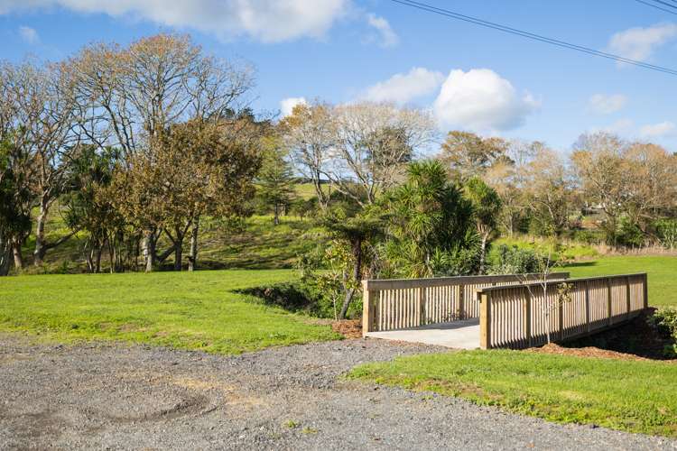 12 Brookvale Lane Taupaki_17