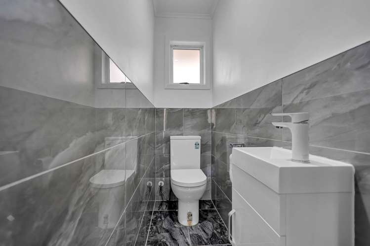 2/67a Mount Smart Road Onehunga_12