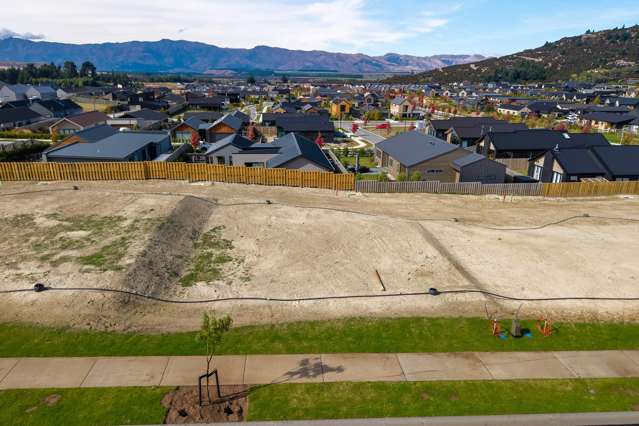 8 Callaghans Creek Rise Wanaka_2