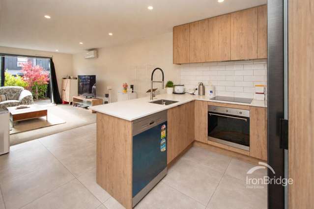 17/314 Worcester Street Linwood_3