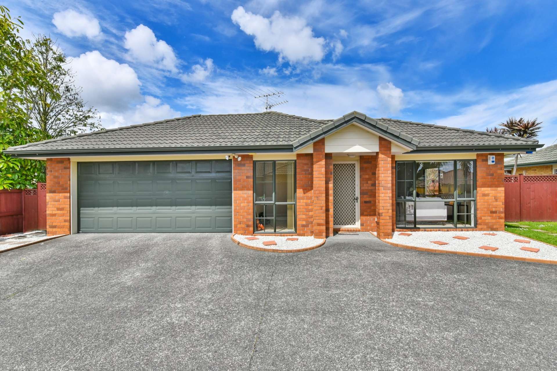 16 Greta Banks Place Wattle Downs_0