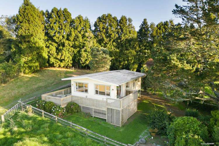 32 Mile Road Bombay_13