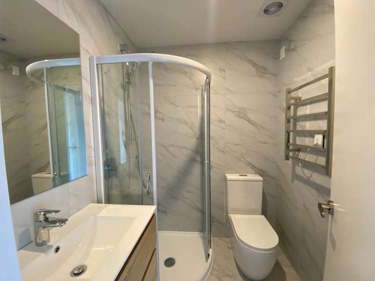 1 Creekside Way Flat Bush_9