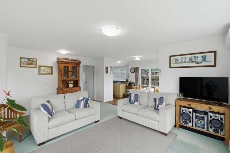 100 Hendersons Line_2