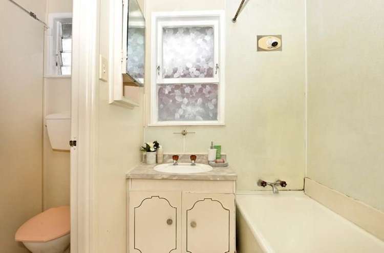 4 Gill Avenue Te Atatu Peninsula_7