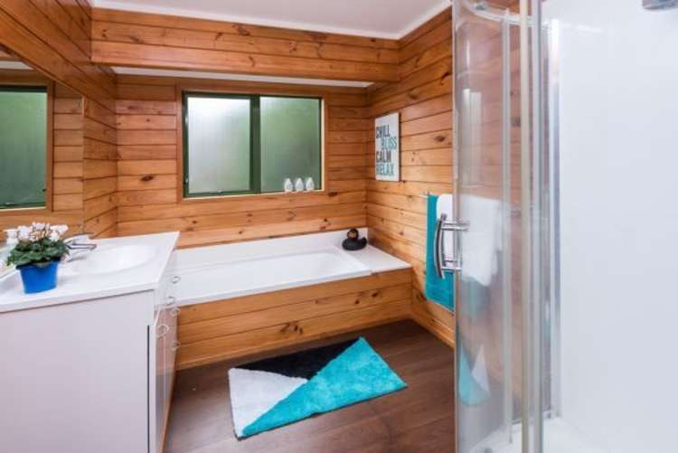 2/12 Howe Street Howick_11