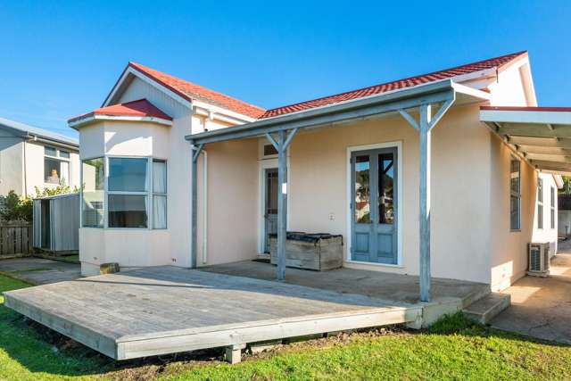 Renovator's Dream in Prime Oamaru Location