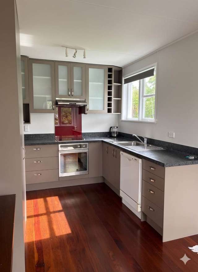 29 Fraser Road Narrow Neck_1