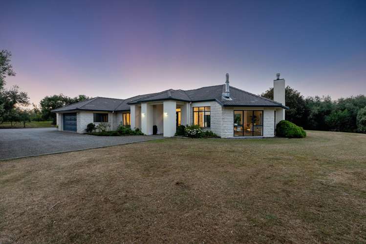 56 Kensington Drive_0