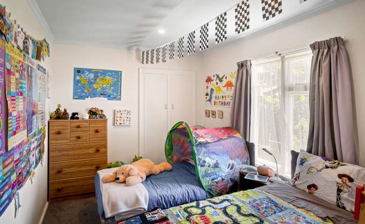 58 Wycola Avenue Hei Hei_6