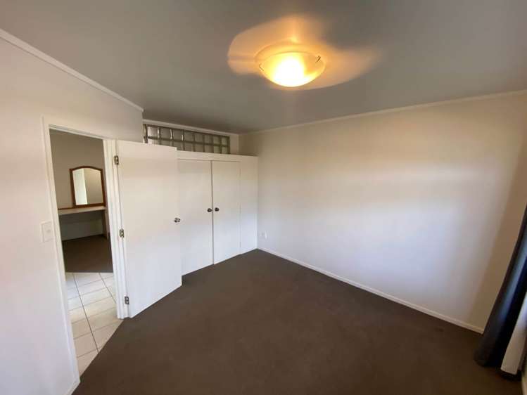 1/10 Brixton Road Manly_6