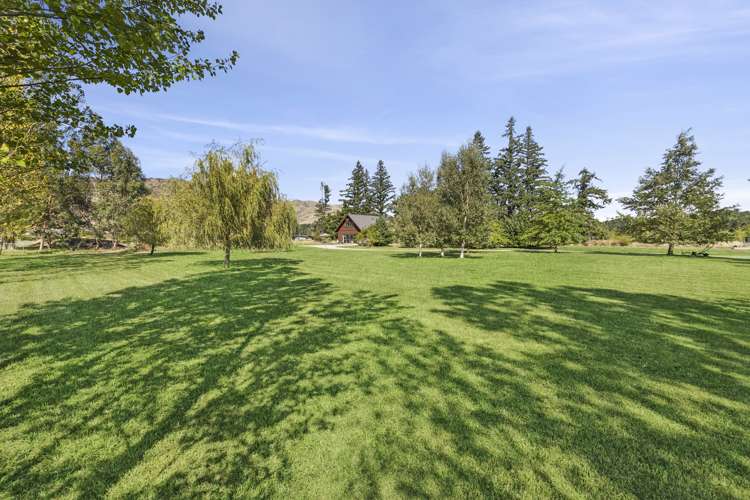 30 Paterson Drive Hawea Flat_9