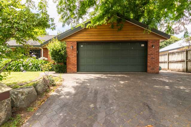 22 Chesterfield Place Rototuna_1