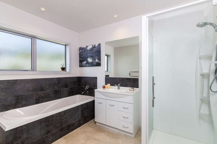 86 Victory Drive Wharewaka_12