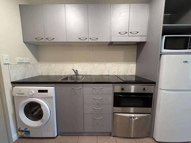 609/135 Hobson Street Auckland Central_5