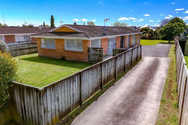 34A & B Livingstone Avenue_0