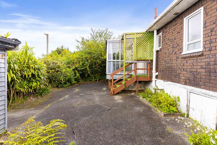 7 Matata Street Blockhouse Bay_15