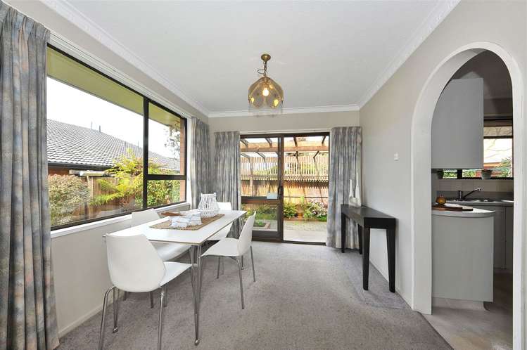 2/2 Kingham Place Avonhead_5