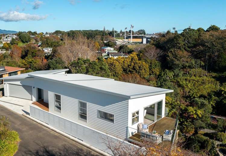 12c Ruskin Place Westown_12