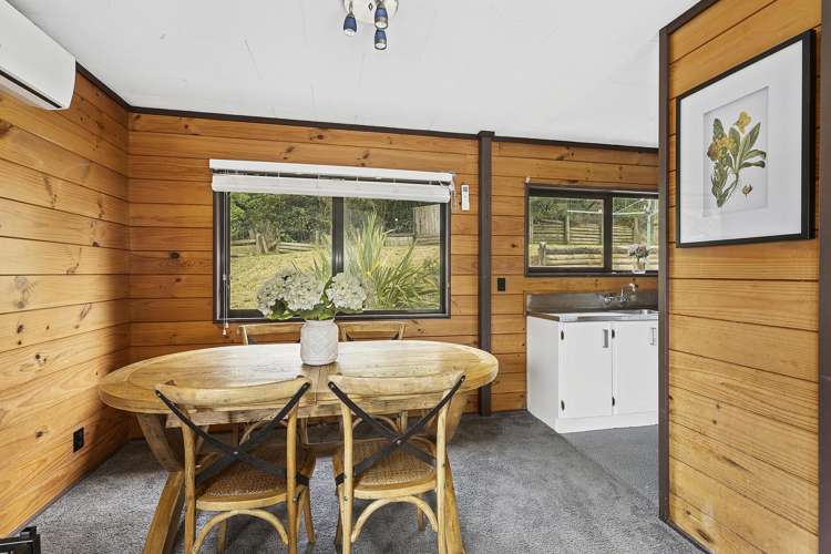 68 Omapere Street Whitby_4