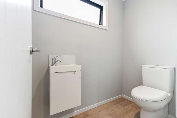 6/3 Charlemont Street Whitiora_12