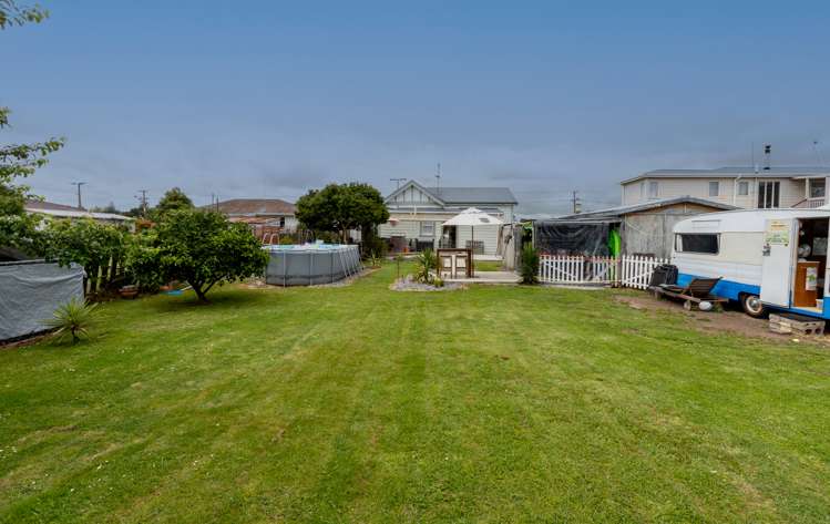28 Station Road Paeroa_16