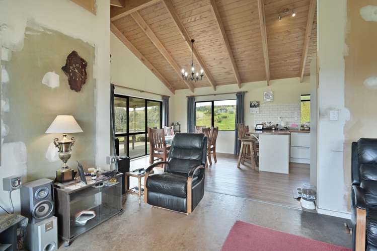 634 Maraetotara Road Kahuranaki_10