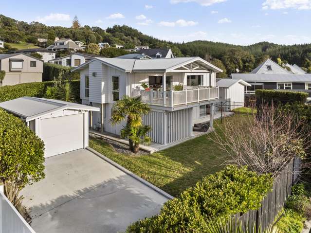Timeless Coastal Living
