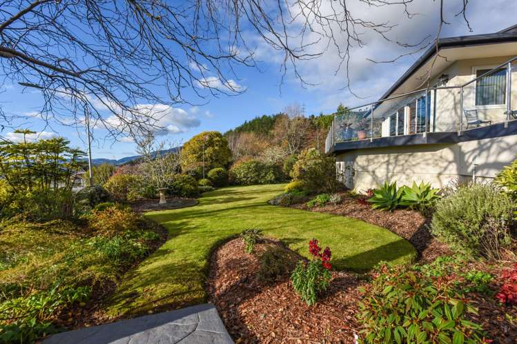 33 Valhalla Drive Richmond_22