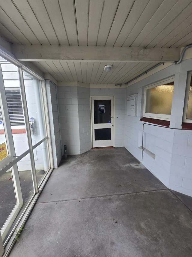 Right side tenancy, 225 Ormond Road Mangapapa_1