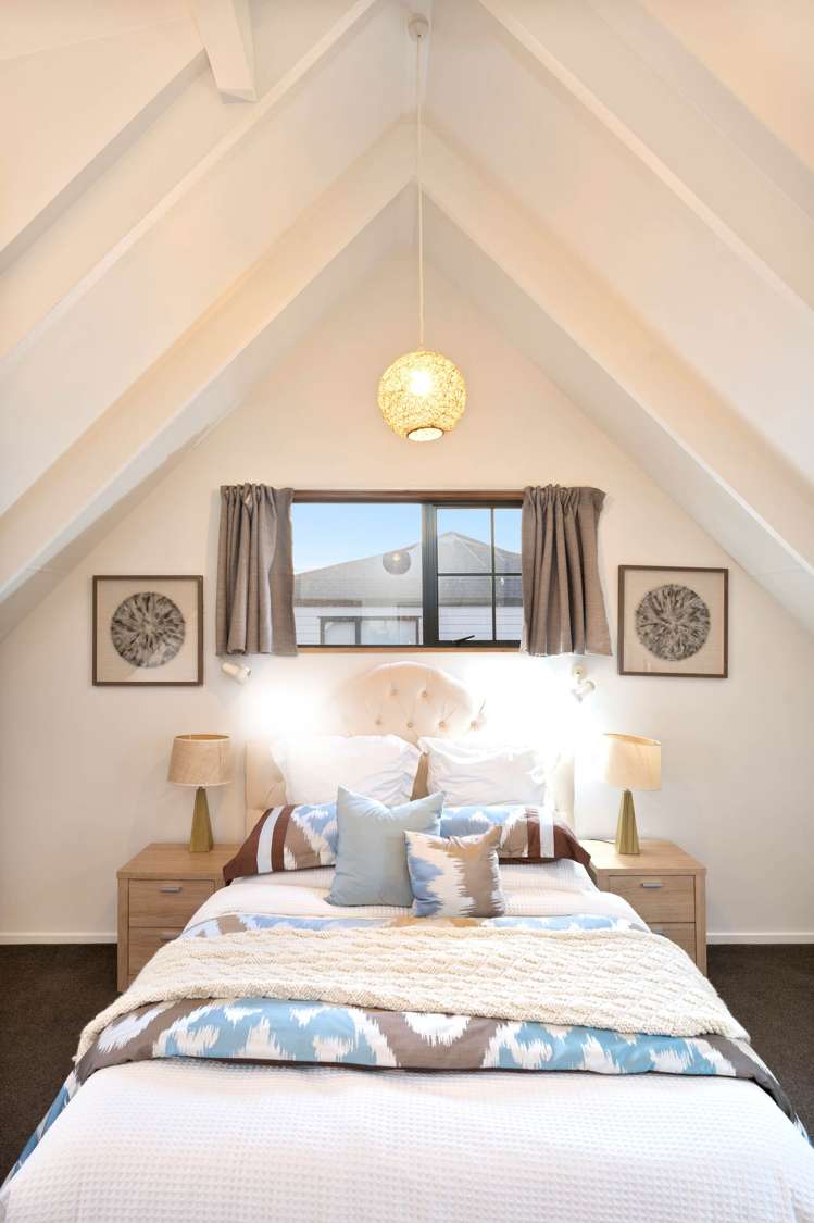 8a Longburn Road Henderson_18