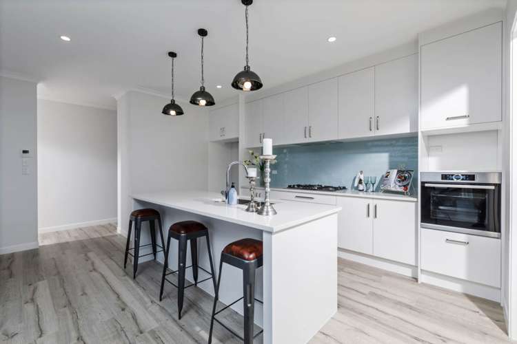 6 Percival Lane Silverdale_9