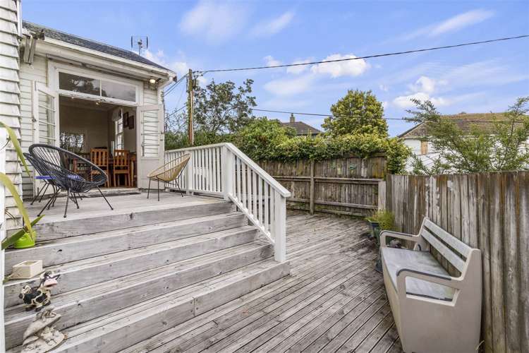 2/1 Diomede Street Bayswater_12