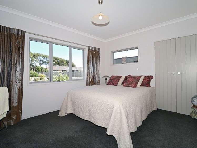 130 Oreti Road Otatara_9