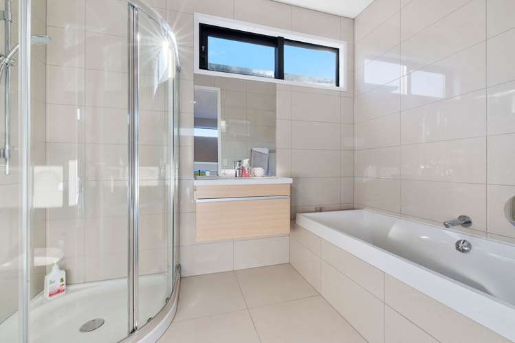 6 Taiawa Place Omaha_16