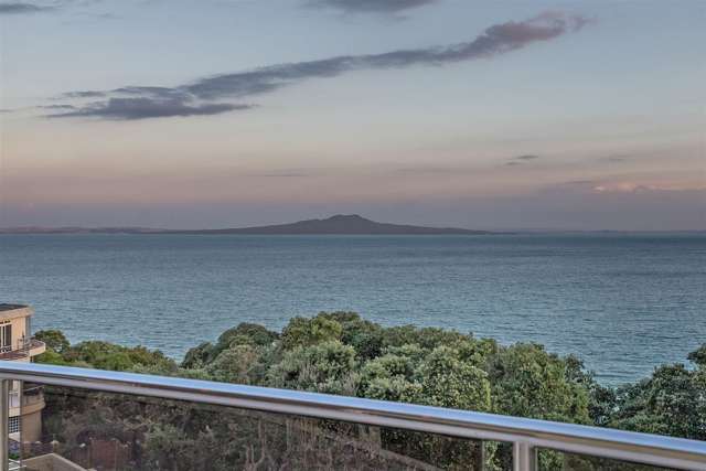1/25 Churchill Road Murrays Bay_2