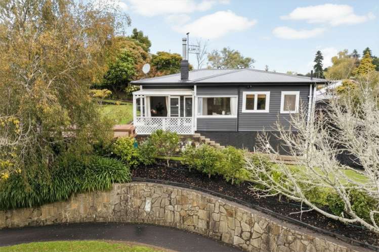 24 Sutton Crescent_1