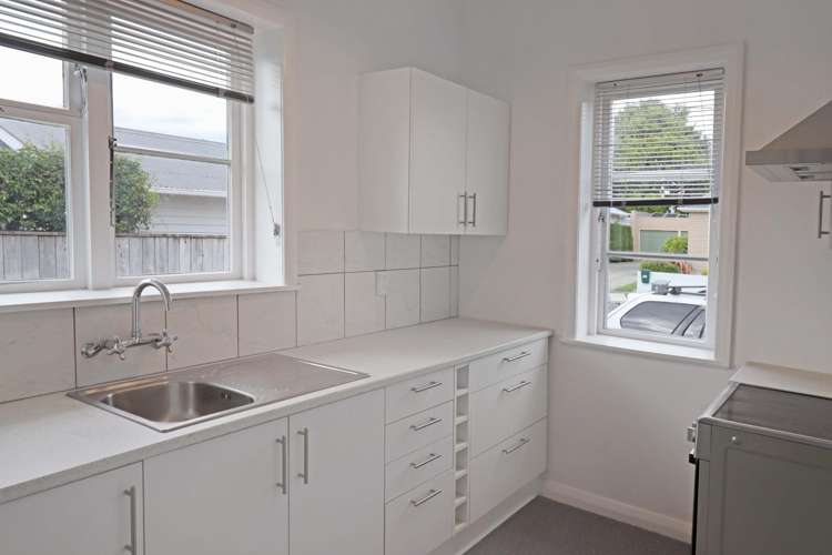 4A Ropata Crescent 2652_4