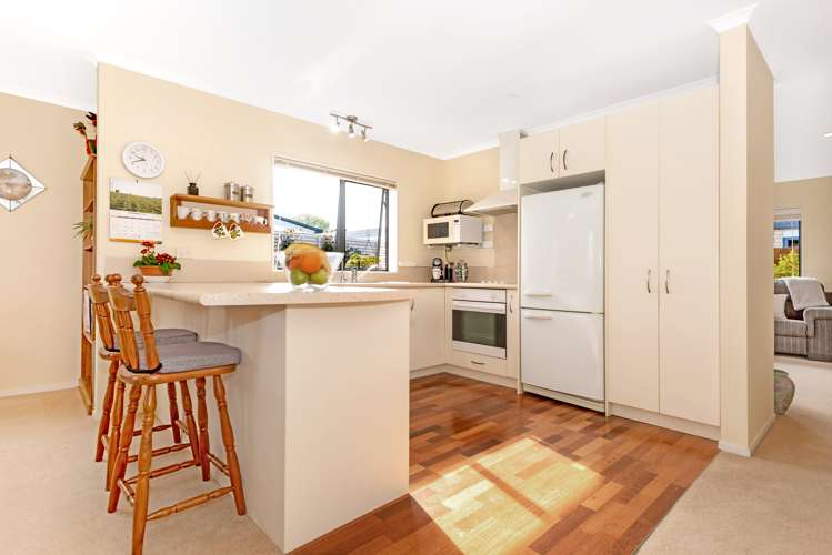 5 Westpark Place Lytton West_4