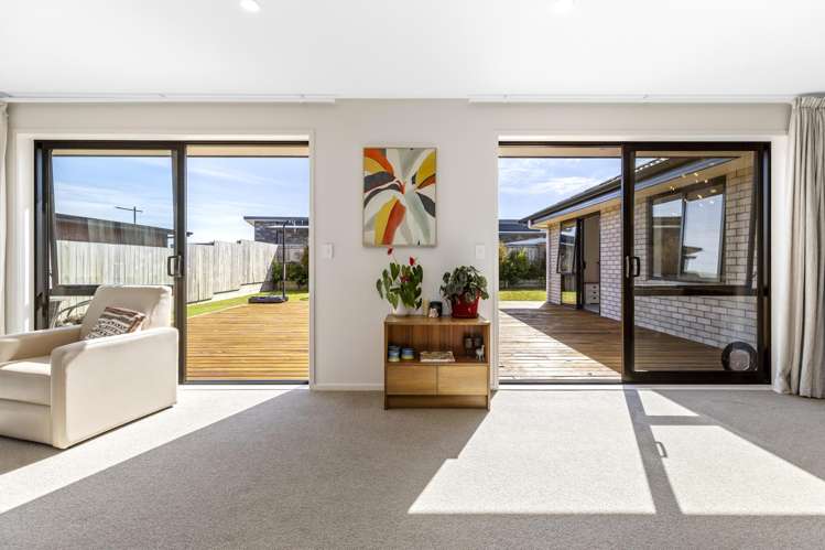 13 Wai Terrace Wharewaka_4
