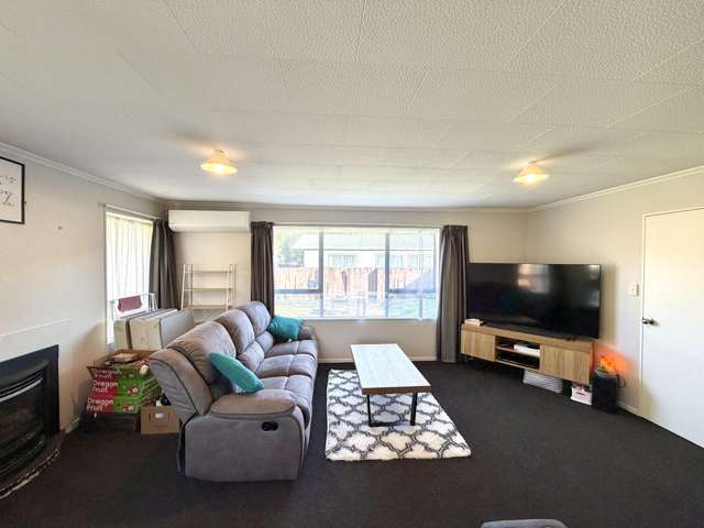 34 Gemstone Drive 11301_1