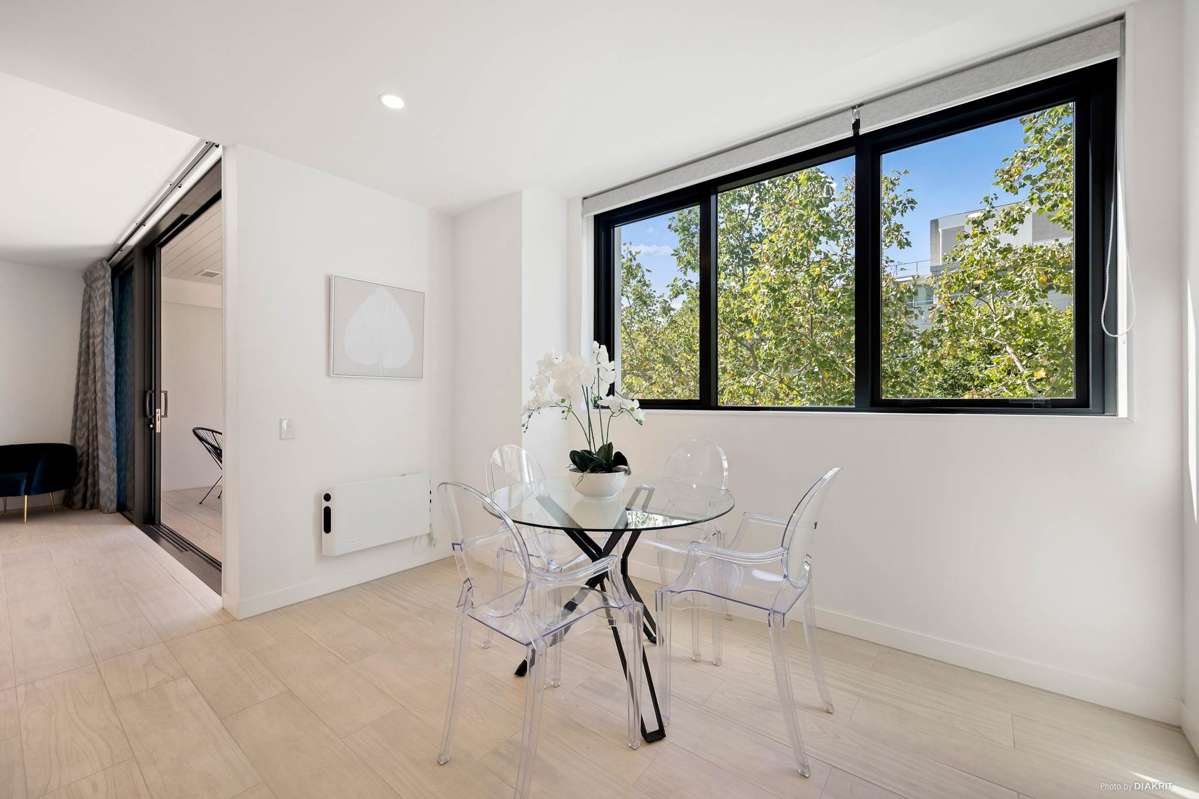 302/27 Rutland Street_1