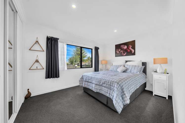 12 Sunlands Drive Manurewa_11