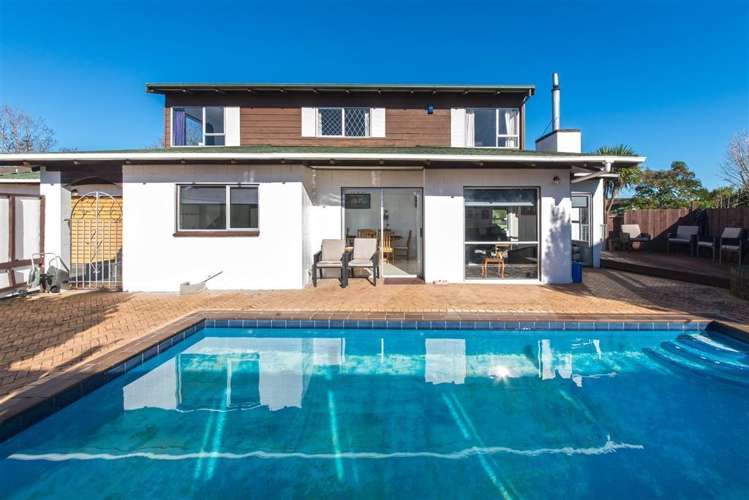 2/18 Matuhi Rise Henderson_1