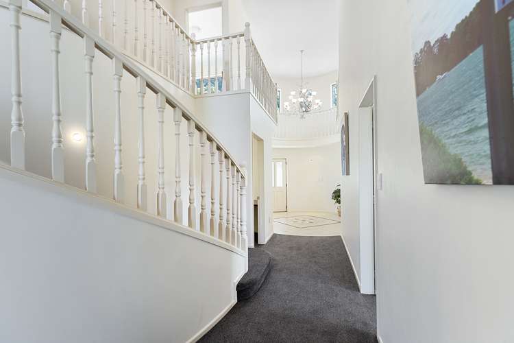 36 Downing Street Crofton Downs_17