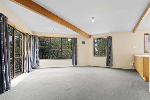 10a Wye Place Fernhill/Sunshine Bay_2