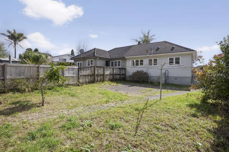 30 Onewa Road_2